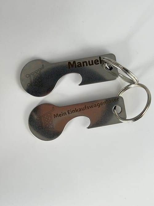 3-in-1 Schlüsselanhänger: Einkaufswagenlöser, Flaschenöffner & Unikat